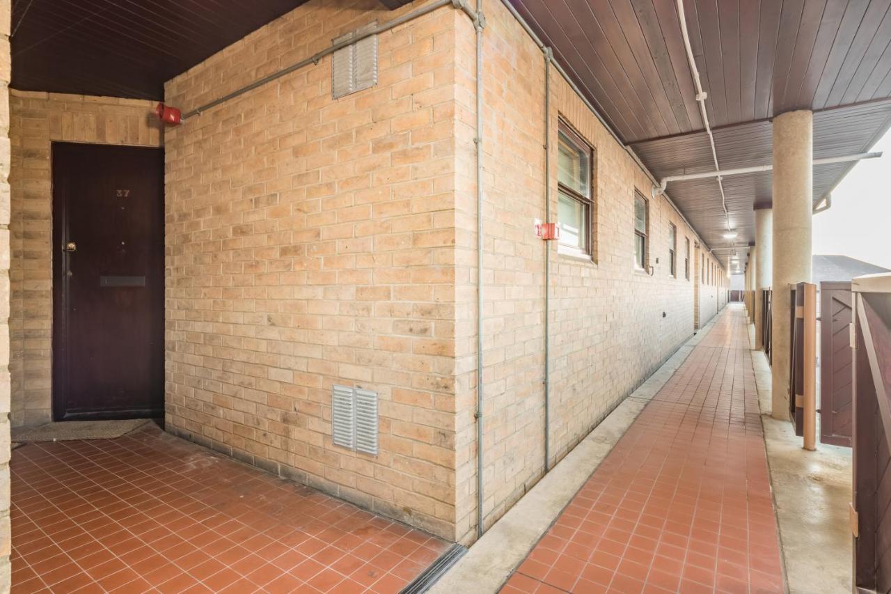 Super Central Cambridge Flat For Up To 4 People ภายนอก รูปภาพ