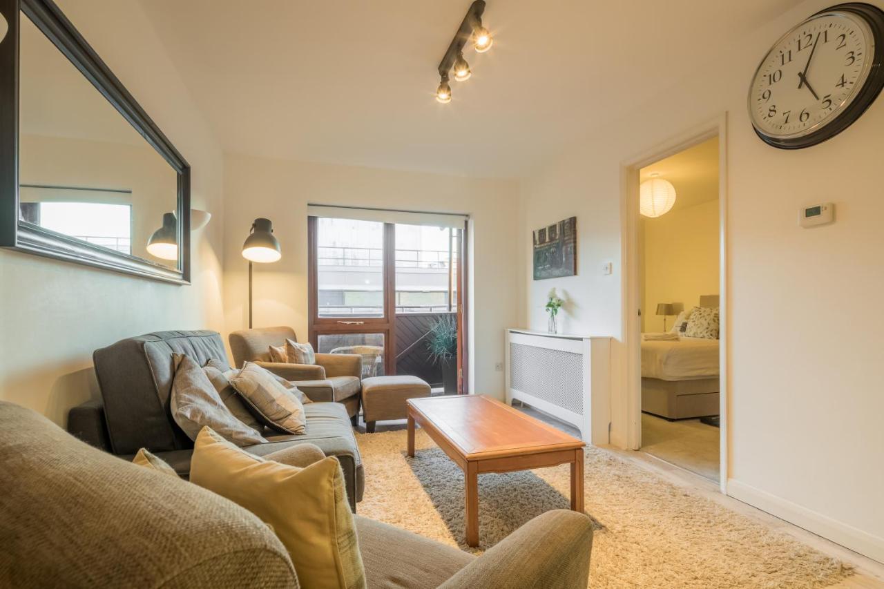 Super Central Cambridge Flat For Up To 4 People ภายนอก รูปภาพ